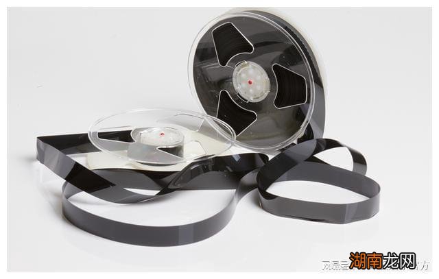 喜剧是一种关乎情绪的类型而“笑”则是喜剧的核心和灵魂