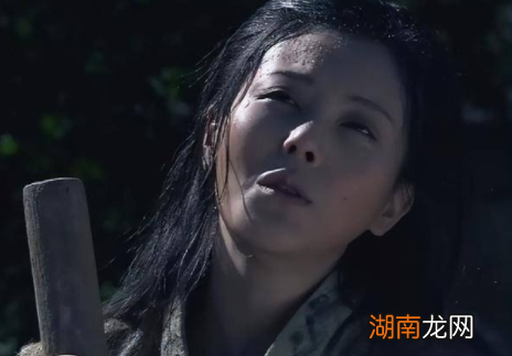 戚夫人被吕后砍掉四肢，为什么没有立马死？