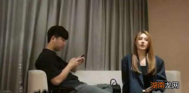 探花李寻欢被抓事件回顾私摄上百部视频女主清纯可人