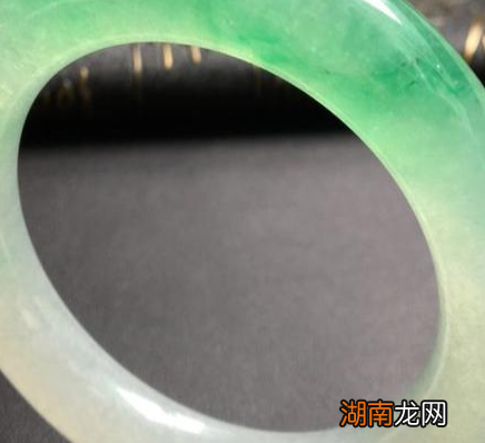 古代讲究入土为安 皇帝死后为何几个月再下葬