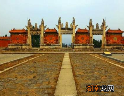 古代讲究入土为安 皇帝死后为何几个月再下葬