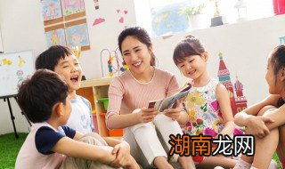 当孩子不懂得分享时怎么引导她