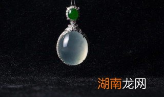 貔貅辨别公母 翡翠貔貅怎么样分辨公母