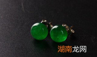 怎么鉴别B货翡翠,如何辨别b货翡翠