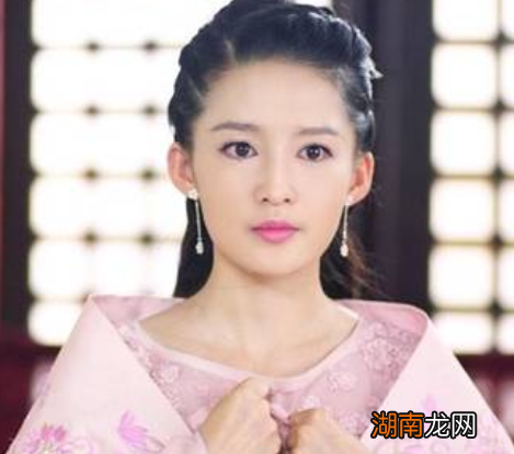 紫薇格格的历史原型是和硕和嘉公主吗?