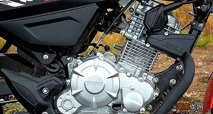 摩托车老是烧火花塞怎么办