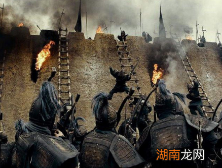 吴王夫差明明有实力灭了越国,为何迟迟不动手?