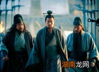 刘备坐拥荆益两大州,为何没能像刘邦一样一统天下呢?