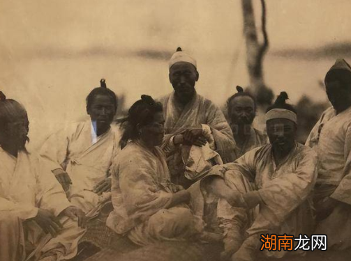 康熙设立的会审制度有什么影响?