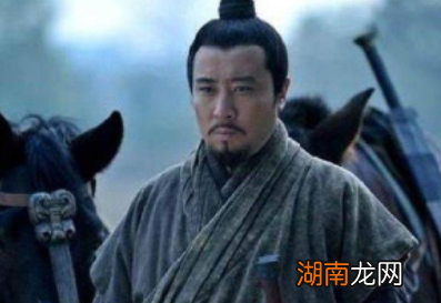 黄忠身为五虎将之一 ,为何刘备不愿给他封侯?