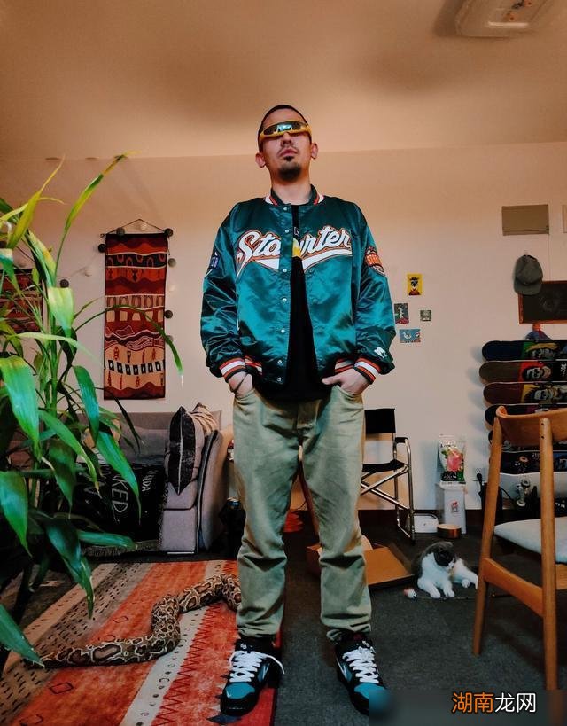 卡姆解释吸毒原因患双相情感障碍吃药有副作用所以铤而走险