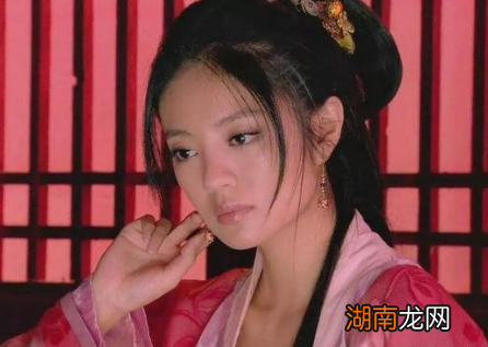 李师师与宋徽宗是如何相遇的?二人竟然还挖洞约会