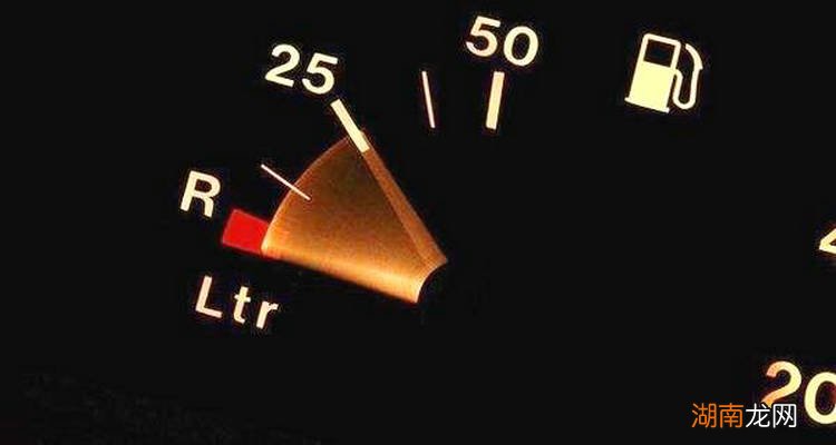 机油显示20%还可以开吗