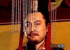 手握十万大军的曹彰，为何不敢讨伐曹丕？