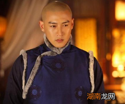 乾隆皇帝一共有十七个儿子 乾隆为什么还传位给嘉庆