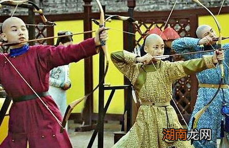 清朝皇子们生活到底是什么样的 他们生活真的很清闲吗