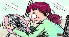 车速80以上踩刹车方向盘抖动原因是什么