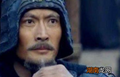 颜良的真正实力如何？真的是不值一提的小将吗？