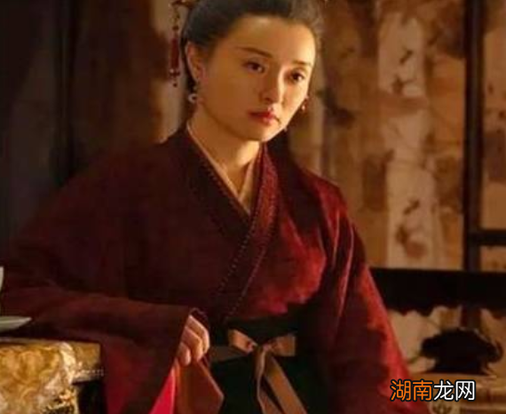 刘娥把持朝政十一年，她为什么不称帝？