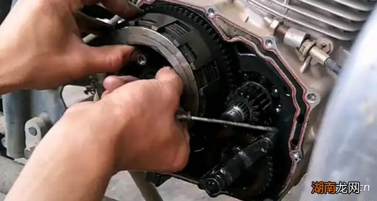 手动挡离合片的寿命一般在多长时间