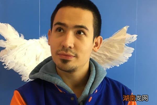 为治疗天才病吸毒?卡姆称患双相情感障碍但不能成为吸毒的借口