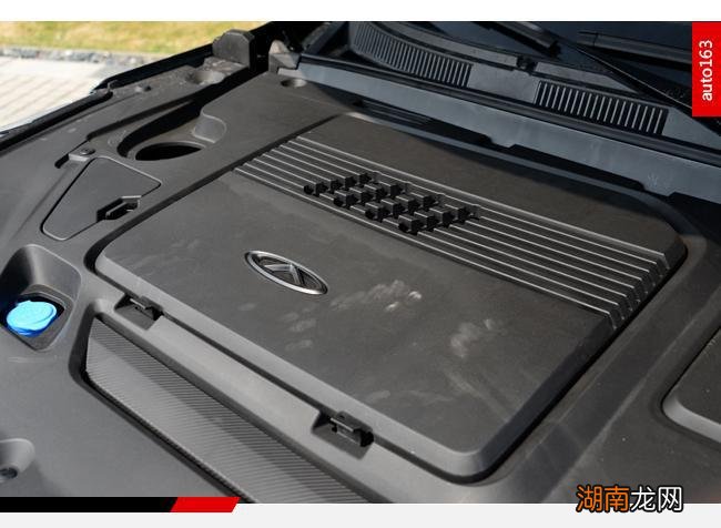 来坐下坐上我的副驾 让她感受什么是躺赢