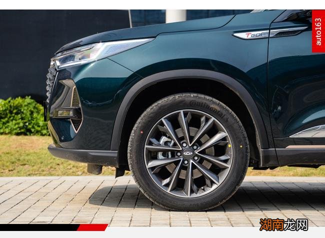 来坐下坐上我的副驾 让她感受什么是躺赢