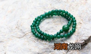 化学处理过的翡翠特点 真翡翠和化学处理的怎么区分