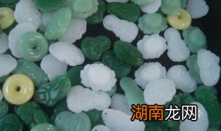 晴水翡翠是油青种 油青和晴水翡翠怎么分辨