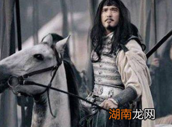 于禁都投降了,庞德为什么誓死不降呢?