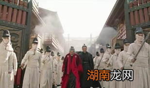 历史上司马懿是怎么一步一步夺取曹家江山的？