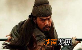 关羽打赢襄樊之战为什么会让曹操这么害怕？