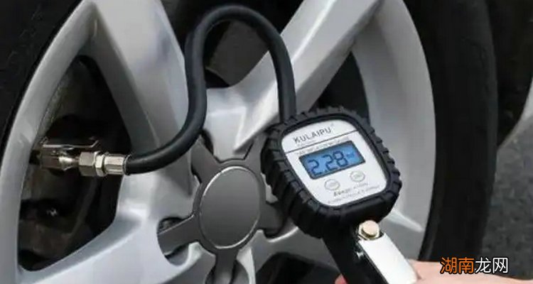 汽车胎压250kpa正常吗