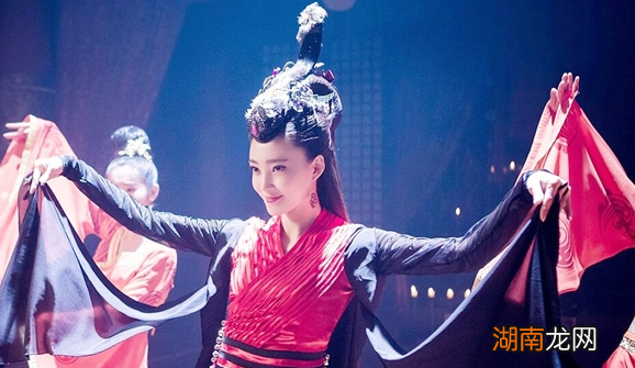 妲己睡前有个“坏习惯”,纣王却十分喜欢