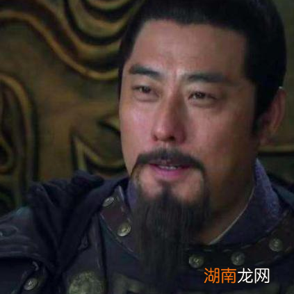 同样都是黄袍加身上位的 郭威和赵匡胤结果为何完全不同