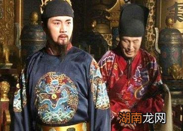 李自成的大顺政权灭亡的根本原因是什么?为什么农民军不再支持他?