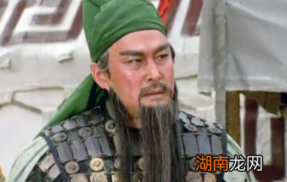 关羽忠义两全,为何却说他是蜀汉的罪人呢?