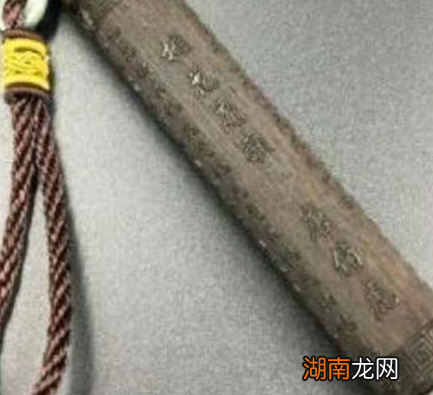 古代点火的工具叫什么 这东西为什么一吹就能着