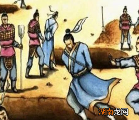 李斯生前到底做了什么事情 被腰斩时为何无人替他求情