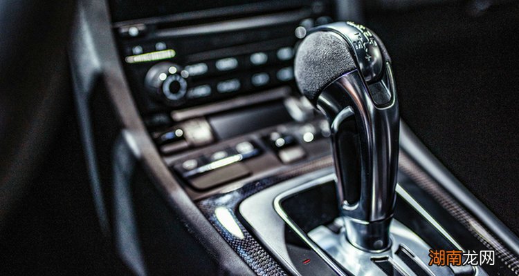 怎么停车才是正确的操作 如何正确的停车