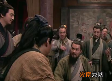 水浒传中林冲为何要火并王伦？他这么做的目的是什么？