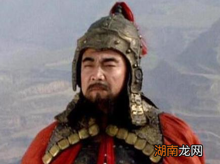 曹操和刘备煮酒论英雄的时候 他们为什么要煮过才喝