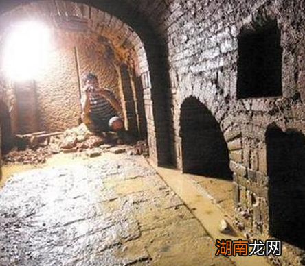 康熙和乾隆的陵墓先后被盗 对外开放的陵墓为何只有乾隆