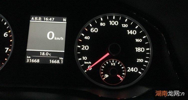 加完油油表没变化怎么回事