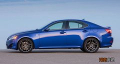 轿车停多久需要启动一次