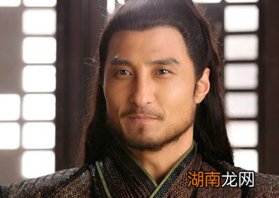 李密的家世是怎样的？他小时候为什么要牛角挂书？