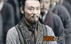 为什么赵孝成王最终选择向秦国求和，而不是和别的国家联手对抗呢？