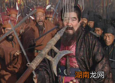 拥有良好条件的董卓,为什么在历史的大浪中被迅速拍倒?