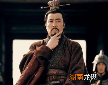 刘备为什么要提拔王平？他有什么特殊目的？