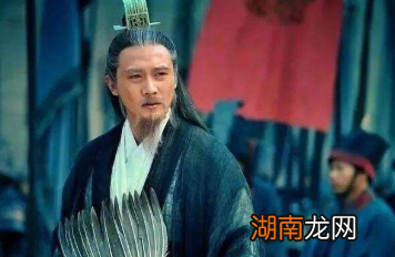 关羽和诸葛亮，他们二人谁在蜀汉政权中的地位更高？